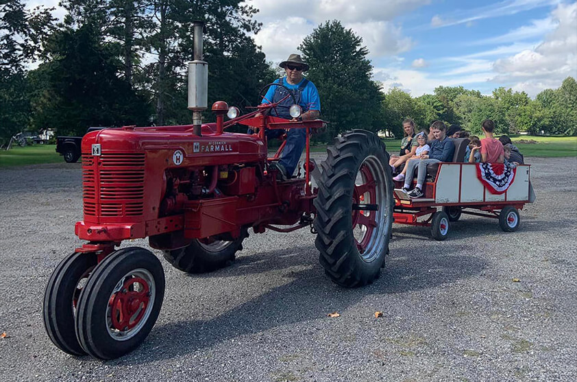 FFN Tractor Ride